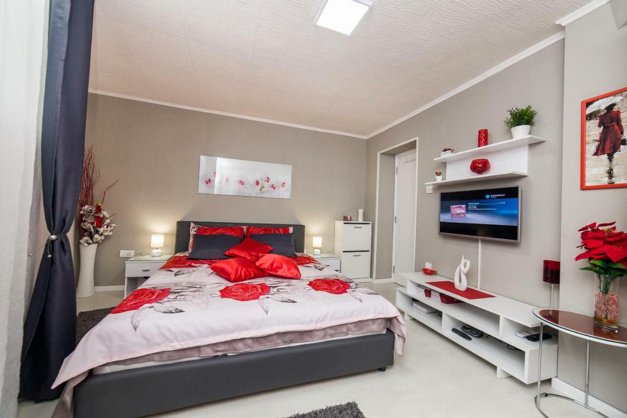 Apartment Romanov Βελιγράδι Εξωτερικό φωτογραφία