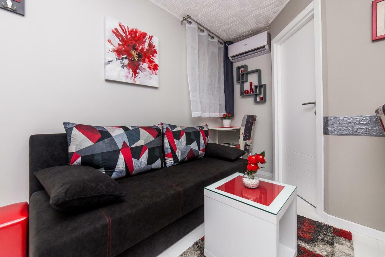 Apartment Romanov Βελιγράδι Εξωτερικό φωτογραφία