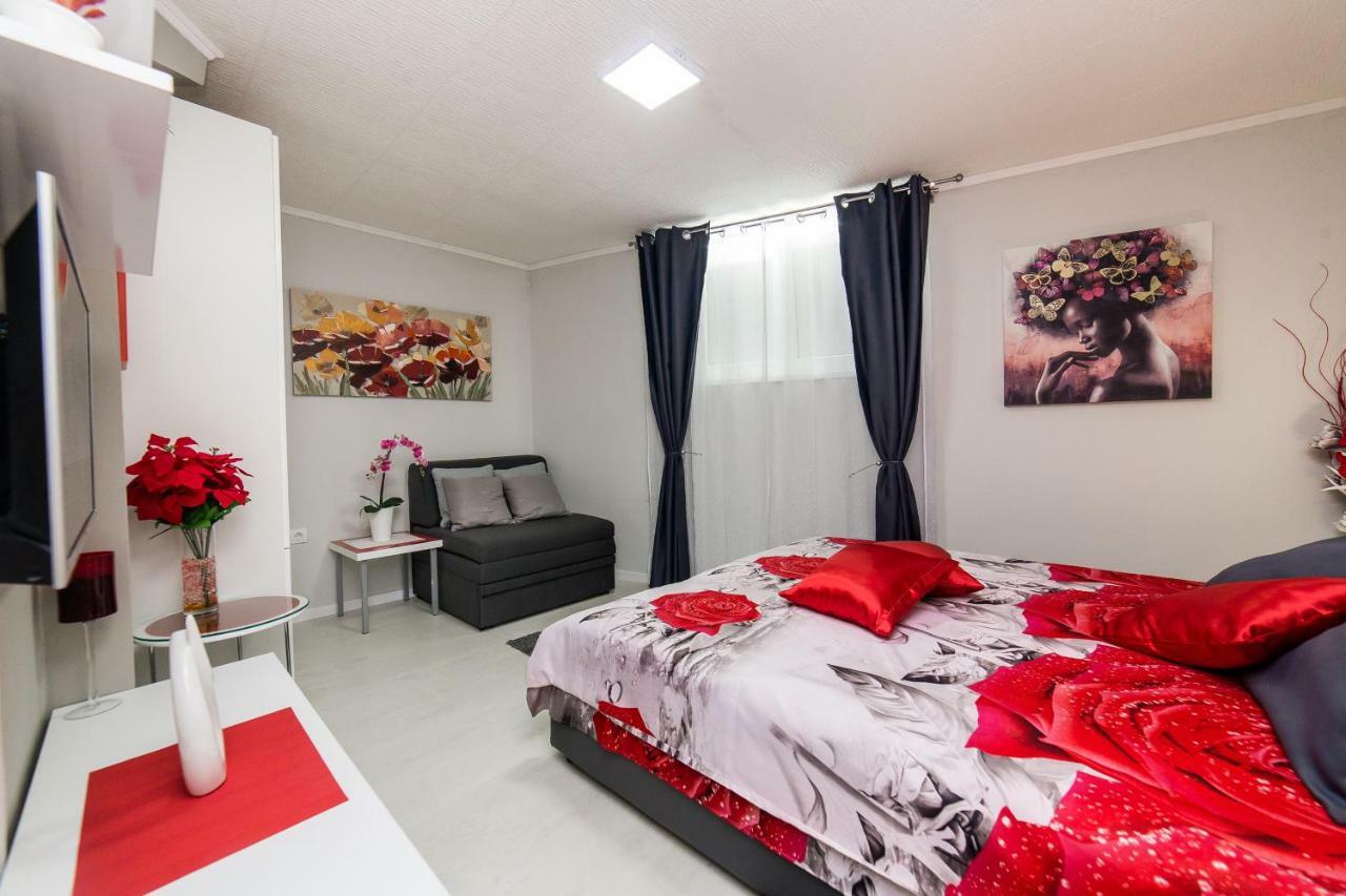 Apartment Romanov Βελιγράδι Εξωτερικό φωτογραφία